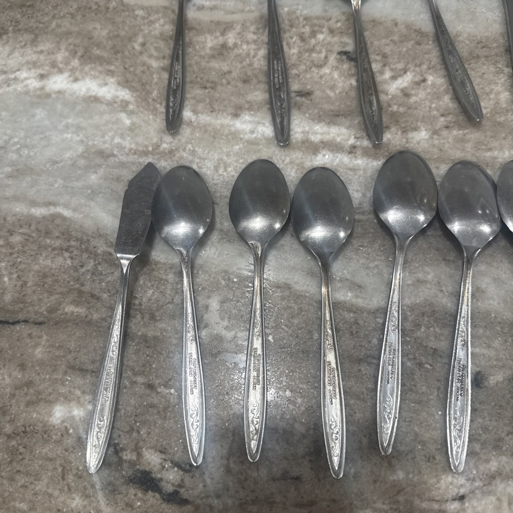 Vintage Customcraft CUS5 Japan Stainless Steel Flatware 20 Pc Fork Spoon Knife - Picture 9 of 13